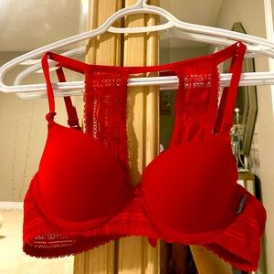 NWOT Aerie Racerback Bra size 34A